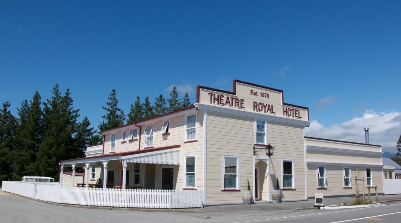Theatre Royal Hotel Kumara Exterior photo